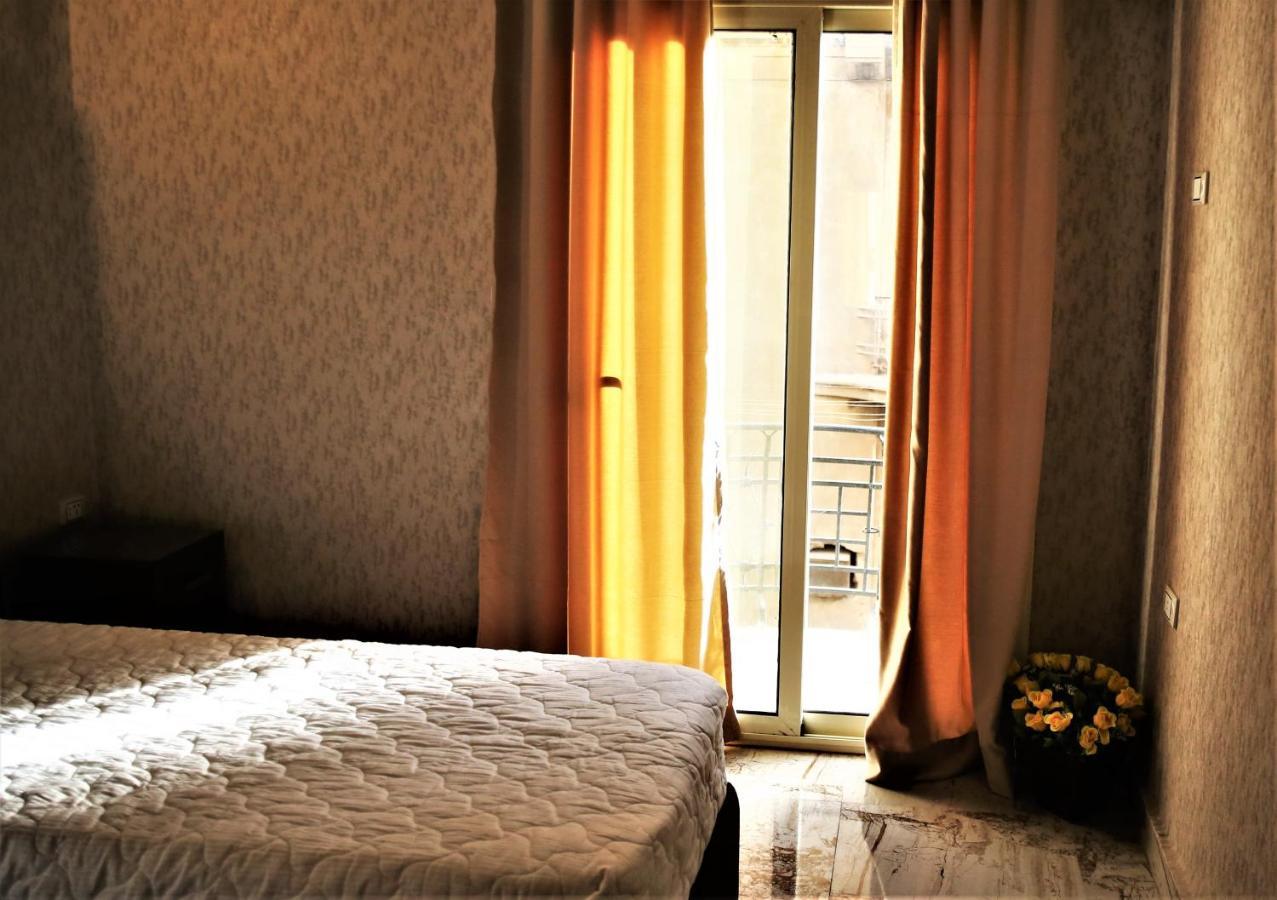 Valencia Hostel *